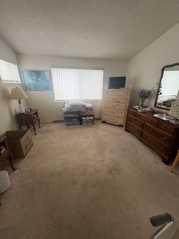 833 Halifax Drive, Warwick, RI 02886