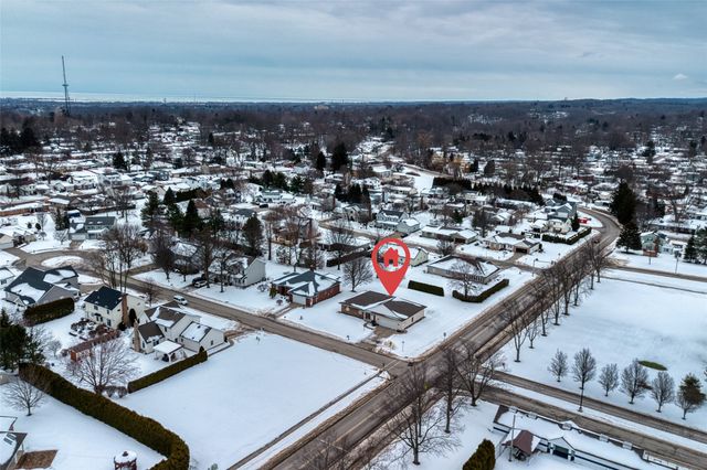 5317 WOODBRIDGE Court, Erie, PA 16509