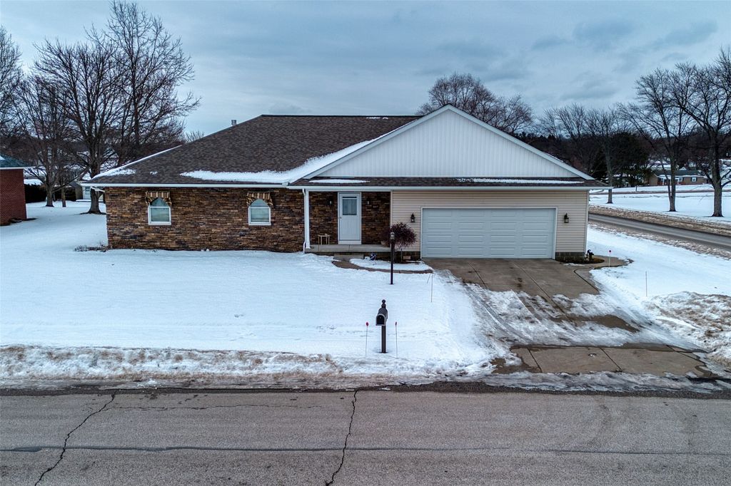 5317 WOODBRIDGE Court, Erie, PA 16509