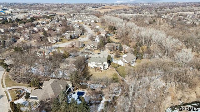 16521 Douglas Circle, Omaha, NE 68118