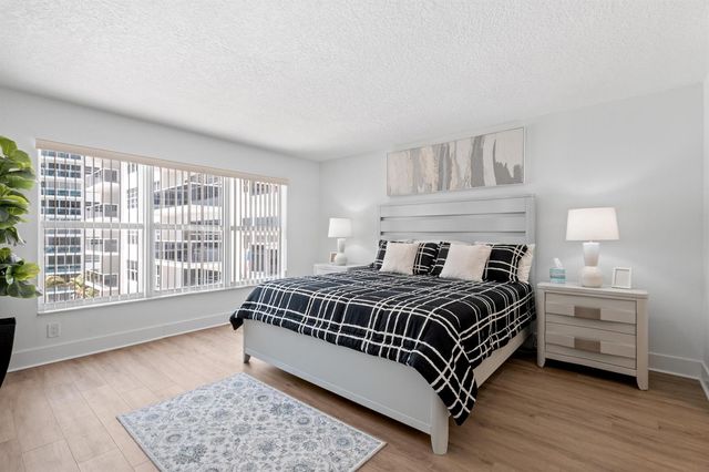 3500 Galt Ocean Drive 404, Fort Lauderdale, FL 33308
