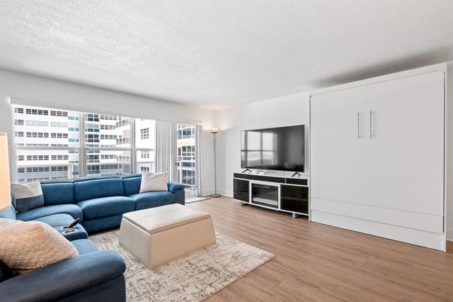 3500 Galt Ocean Drive 404, Fort Lauderdale, FL 33308