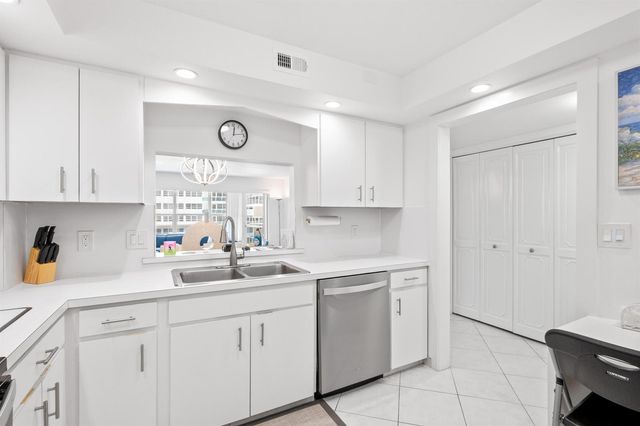 3500 Galt Ocean Drive 404, Fort Lauderdale, FL 33308