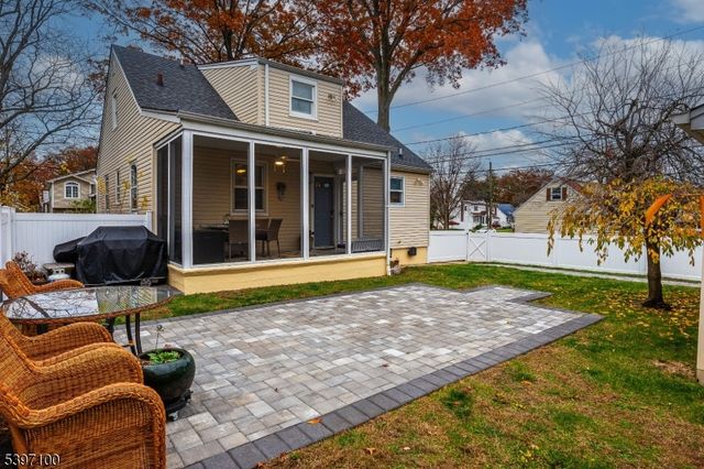 602 Maplewood Ave, Roselle Park Boro, NJ 07204