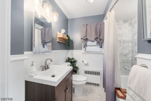 602 Maplewood Ave, Roselle Park Boro, NJ 07204