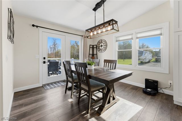 8863 Lynnpark Street NE, Alliance, OH 44601