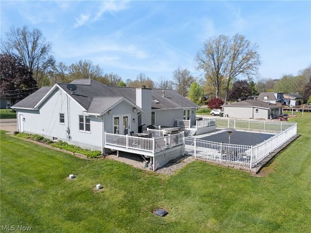 8863 Lynnpark Street NE, Alliance, OH 44601