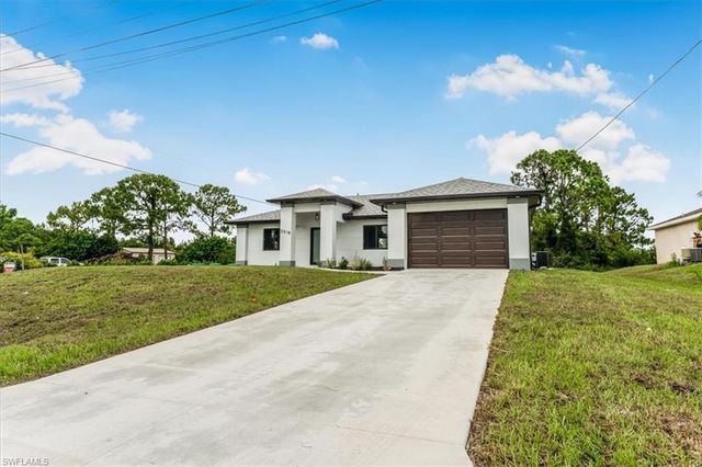 3914 14th ST SW, Lehigh Acres, FL 33976