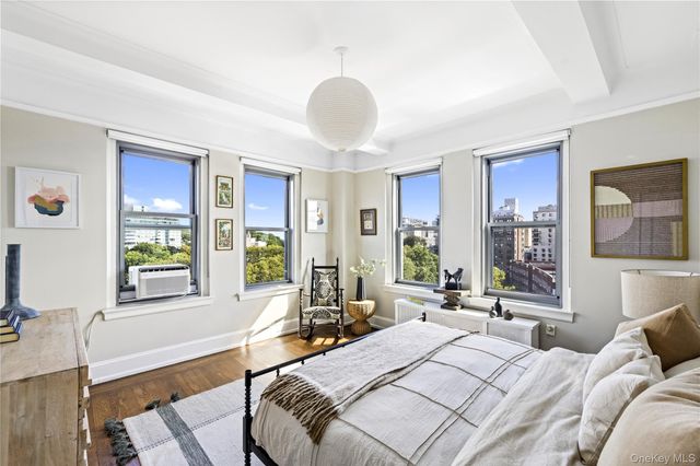 1 Plaza Street W 11B, Brooklyn, NY 11217