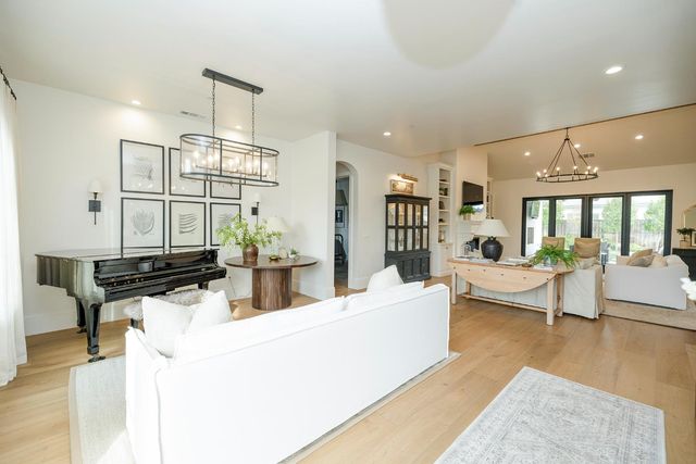 2524 Augusta Pl, Turlock, CA 95382