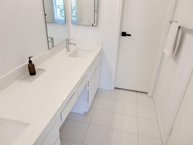 3100 Jeanetta Street 1003, Houston, TX 77063