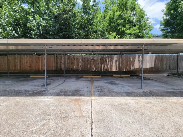 3100 Jeanetta Street 1003, Houston, TX 77063