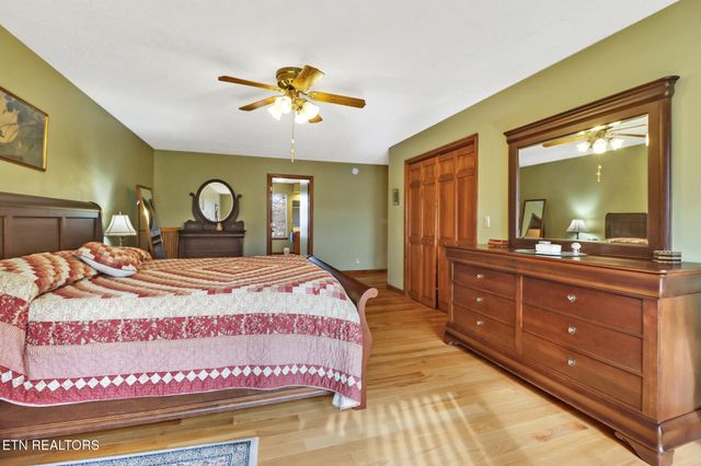 31 Kingsboro Lane, Crossville, TN 38558