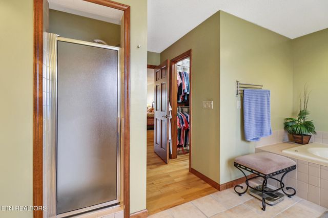 31 Kingsboro Lane, Crossville, TN 38558