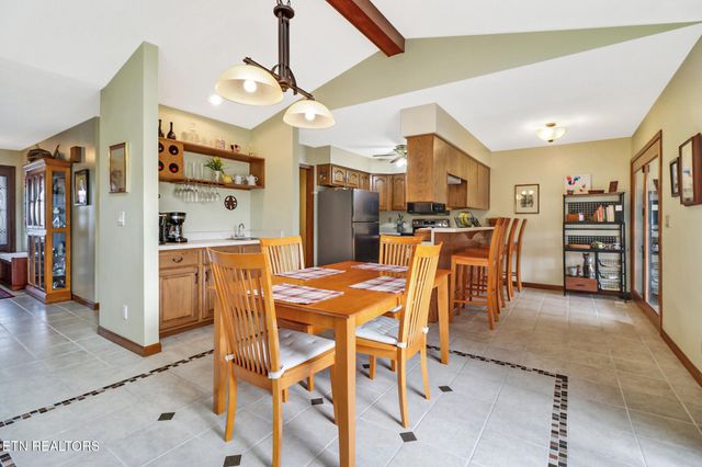 31 Kingsboro Lane, Crossville, TN 38558