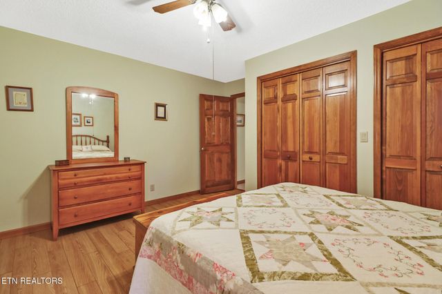 31 Kingsboro Lane, Crossville, TN 38558