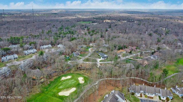 31 Kingsboro Lane, Crossville, TN 38558