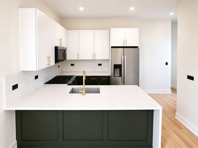 1416 N Maplewood Avenue 4, Chicago, IL 60622