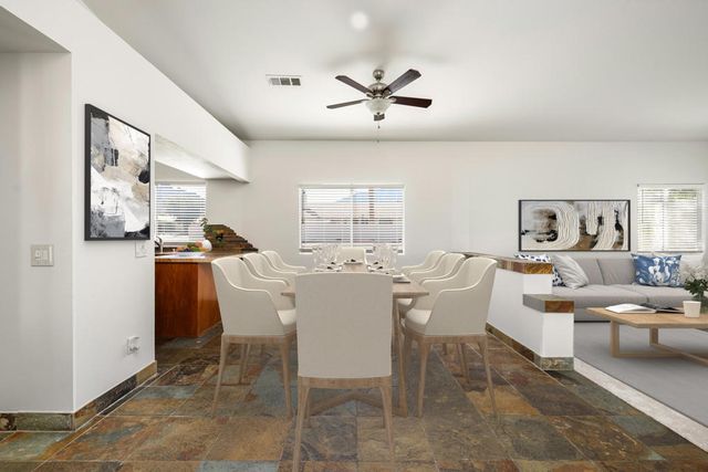 52725 Avenue Alvarado, La Quinta, CA 92253