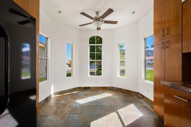 52725 Avenue Alvarado, La Quinta, CA 92253