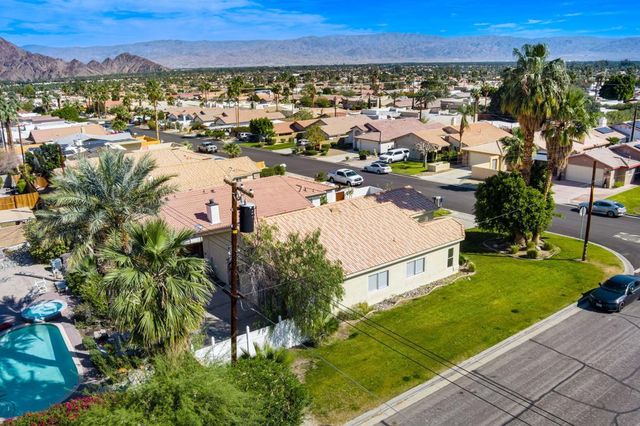 52725 Avenue Alvarado, La Quinta, CA 92253