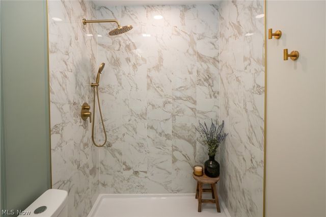 6984 River Styx Road, Medina, OH 44256