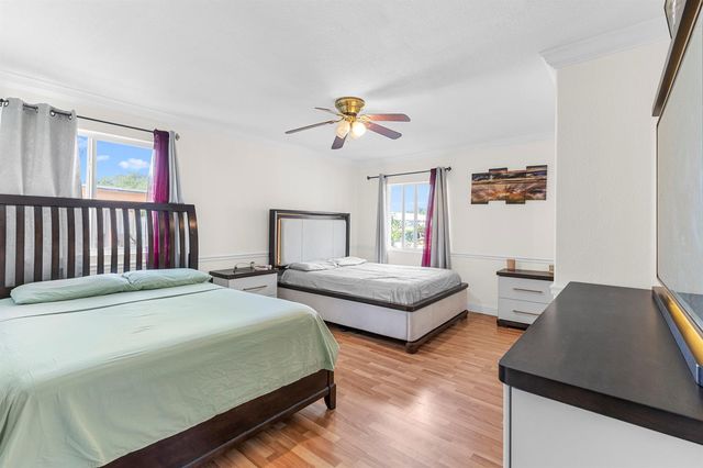 321 N 72nd Terrace, Hollywood, FL 33024