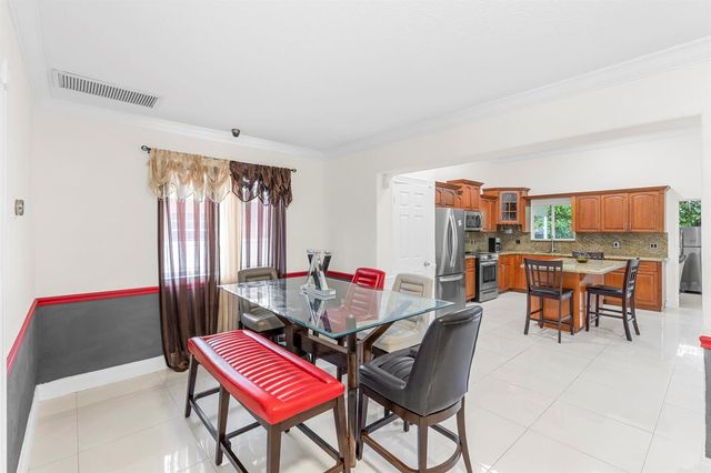 321 N 72nd Terrace, Hollywood, FL 33024