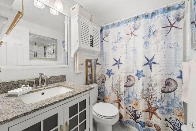 2748 NE 28TH 10, Lighthouse Point, FL 33064