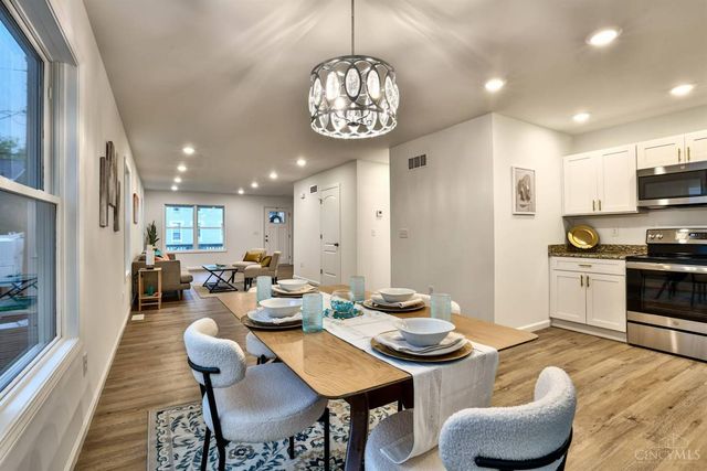 1309 Regent Avenue, Cincinnati, OH 45237