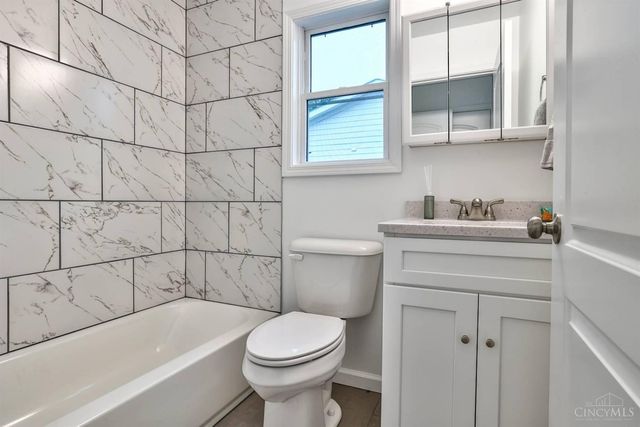 1309 Regent Avenue, Cincinnati, OH 45237