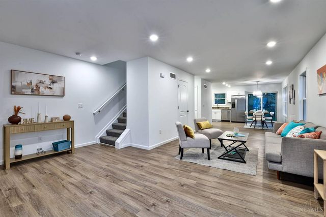 1309 Regent Avenue, Cincinnati, OH 45237