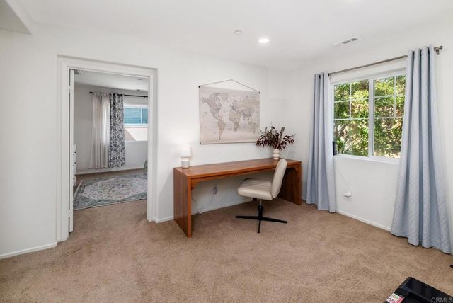 282 Oberlander Way, Fallbrook, CA 92028