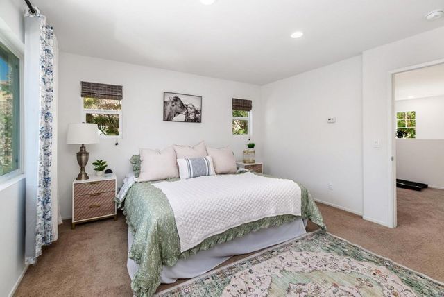 282 Oberlander Way, Fallbrook, CA 92028