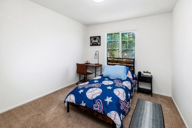 282 Oberlander Way, Fallbrook, CA 92028