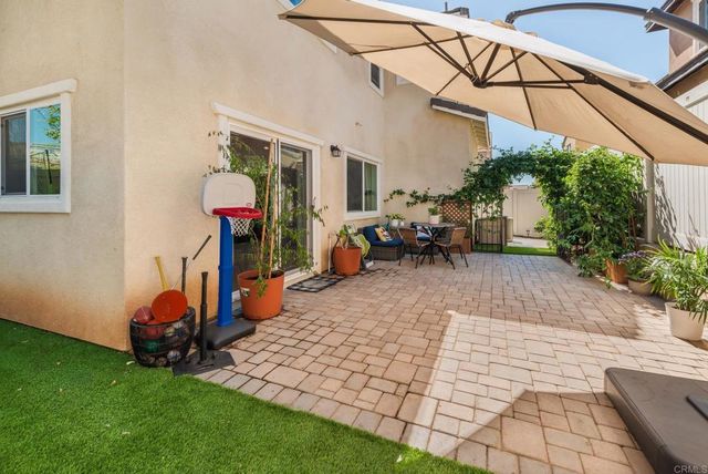 282 Oberlander Way, Fallbrook, CA 92028