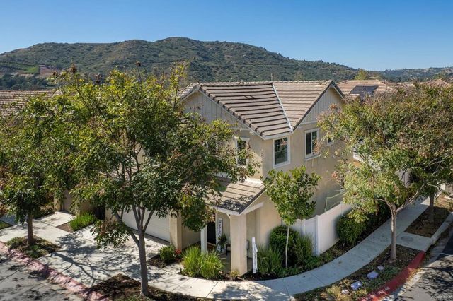 282 Oberlander Way, Fallbrook, CA 92028