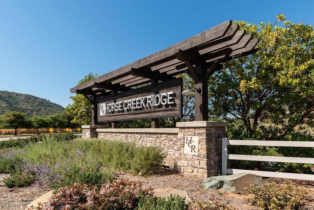 282 Oberlander Way, Fallbrook, CA 92028