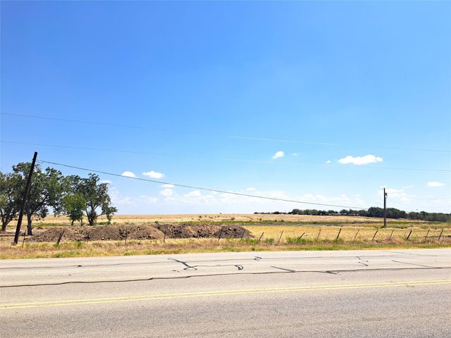 5800 HWY 95 N Highway, Granger, TX 76530