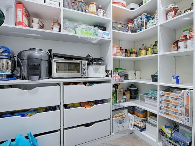 111 CARDINAL LANE, Eustis, FL 32726