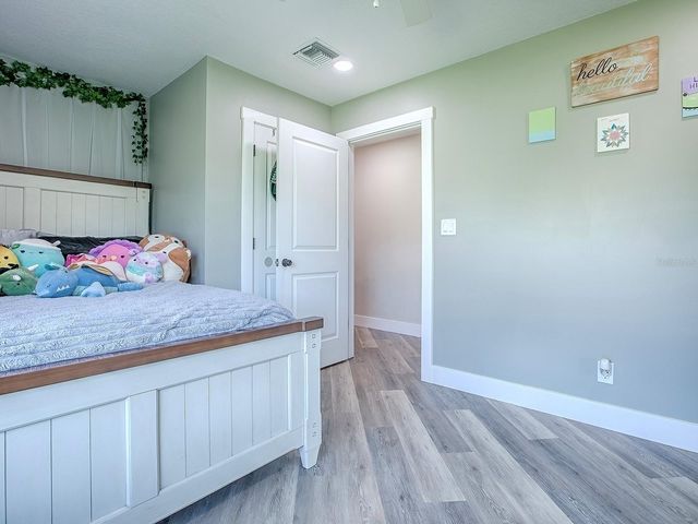 111 CARDINAL LANE, Eustis, FL 32726