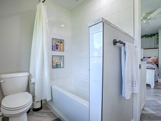 111 CARDINAL LANE, Eustis, FL 32726