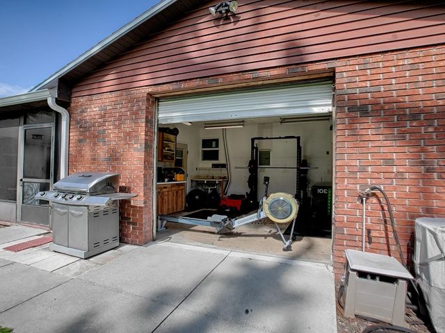 111 CARDINAL LANE, Eustis, FL 32726