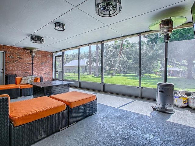 111 CARDINAL LANE, Eustis, FL 32726