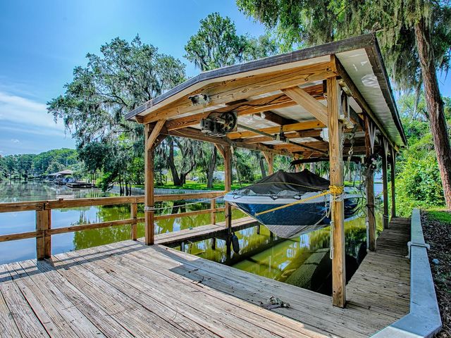 111 CARDINAL LANE, Eustis, FL 32726