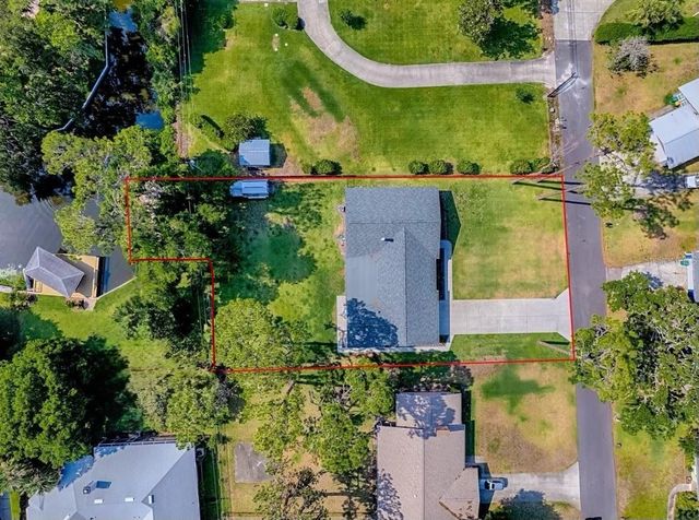 111 CARDINAL LANE, Eustis, FL 32726