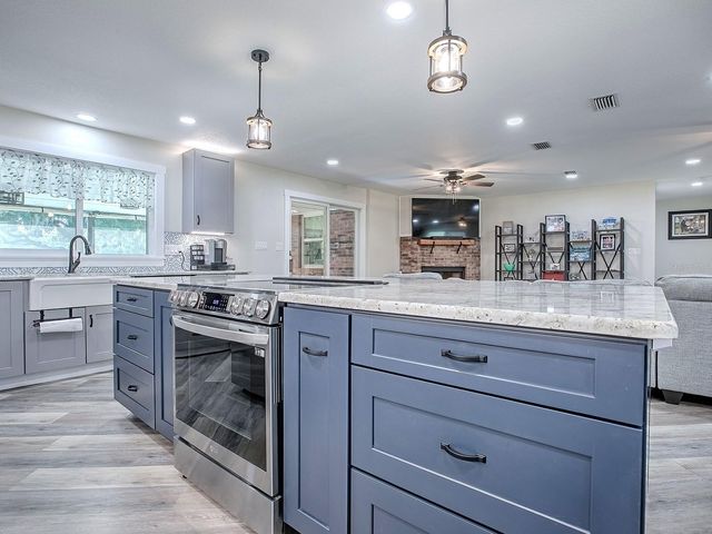 111 CARDINAL LANE, Eustis, FL 32726