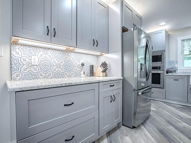 111 CARDINAL LANE, Eustis, FL 32726