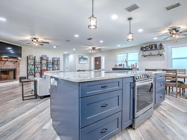 111 CARDINAL LANE, Eustis, FL 32726