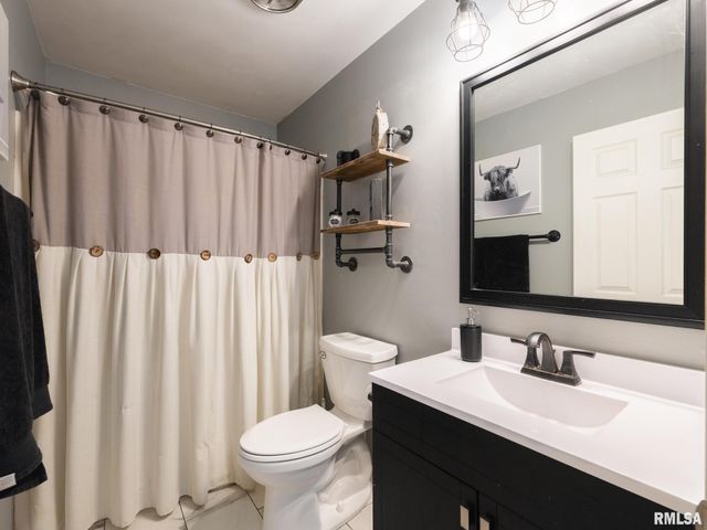 1338 GEORGEANNE Drive, Pekin, IL 61554